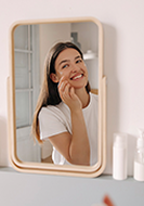 Fotoprotectores con color que, además, te ponen buena cara