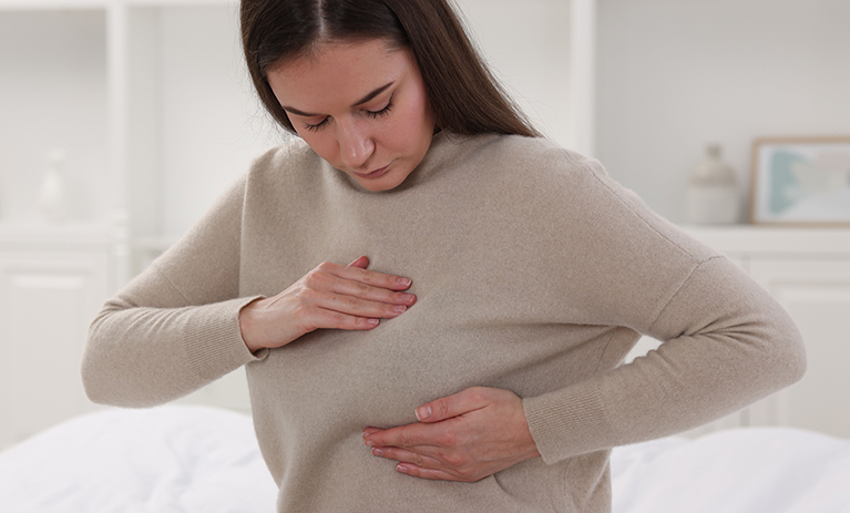 Cómo hacer una autoexploración mamaria paso a paso