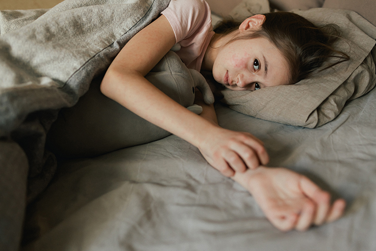 ¿Qué es la dermatitis atópica? Causas, síntomas y zonas más afectadas