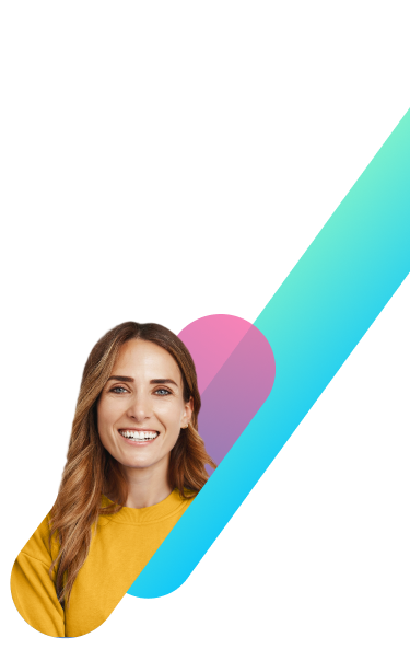 Mujer sonriente junto al banner de suscripci&oacute;n al plan de nutrici&oacute;n en el footer